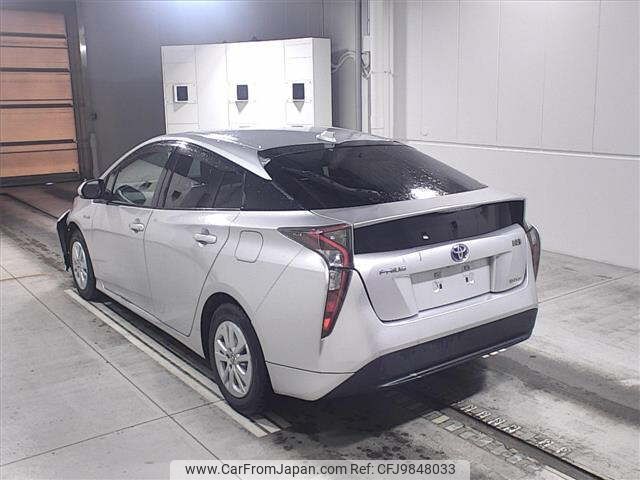 toyota prius 2016 -TOYOTA--Prius ZVW55-8025836---TOYOTA--Prius ZVW55-8025836- image 2