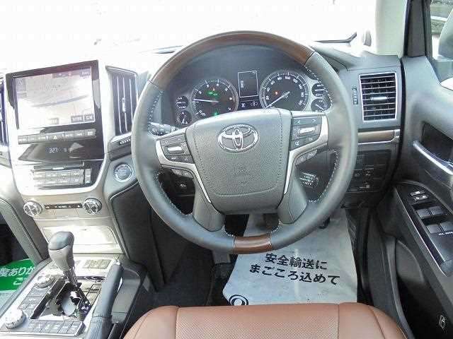 心 2016 Toyota Land Cruiser URJ202W 4WD - Car Price $74,919