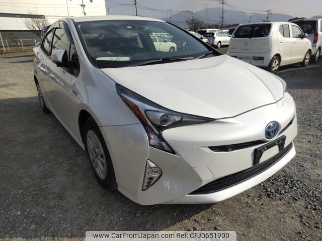 toyota prius 2017 quick_quick_DAA-ZVW50_ZVW50-6111753 image 2