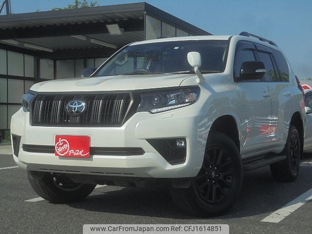 toyota land-cruiser-prado 2023 CFJ1614851 image 1