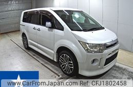 mitsubishi delica-d5 2010 CFJ1802458