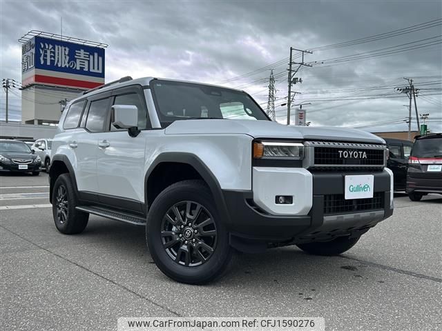 toyota land-cruiser-wagon 2024 CFJ1590276 image 1