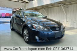 lexus is 2005 ENHANCEAUTO_1_ea301095
