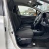 toyota vitz 2017 -TOYOTA--Vitz DAA-NHP130--NHP130-2016917---TOYOTA--Vitz DAA-NHP130--NHP130-2016917- image 13