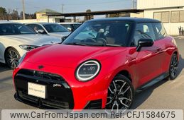 mini mini-others 2024 CFJ1584675