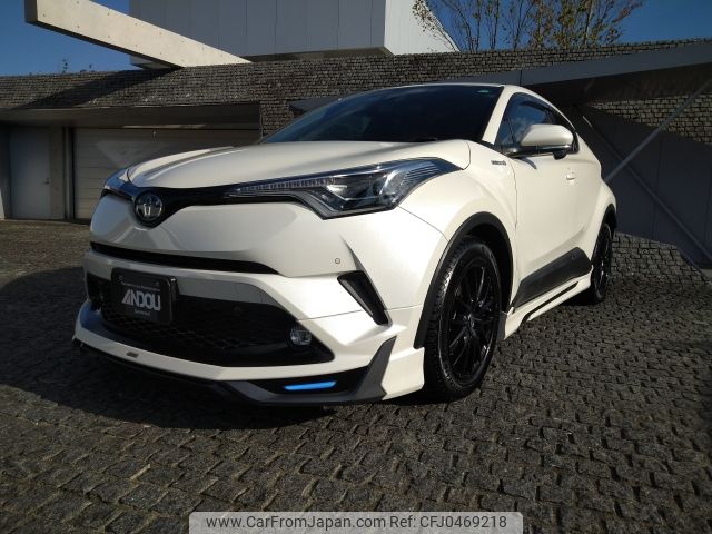 toyota c-hr 2018 -TOYOTA--C-HR DAA-ZYX10--ZYX10-2143624---TOYOTA--C-HR DAA-ZYX10--ZYX10-2143624- image 1