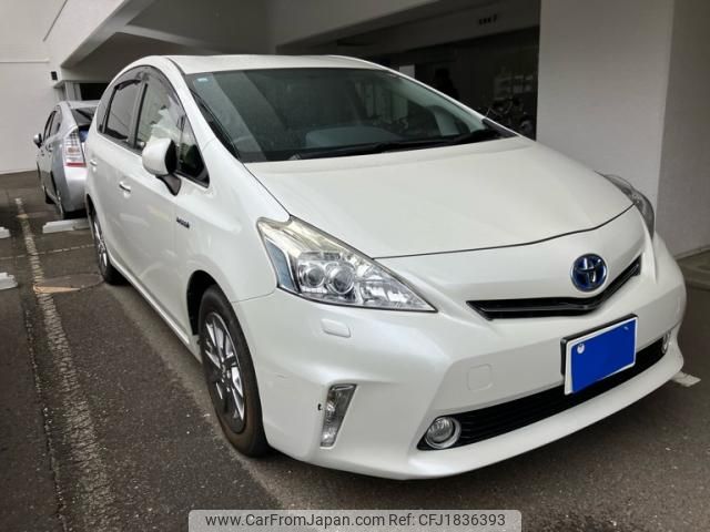 toyota prius-α 2014 CFJ1836393 image 2