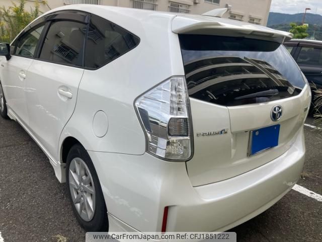 toyota prius-α 2013 CFJ1851222 image 2