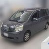 toyota noah 2013 CFJ1726028 image 1