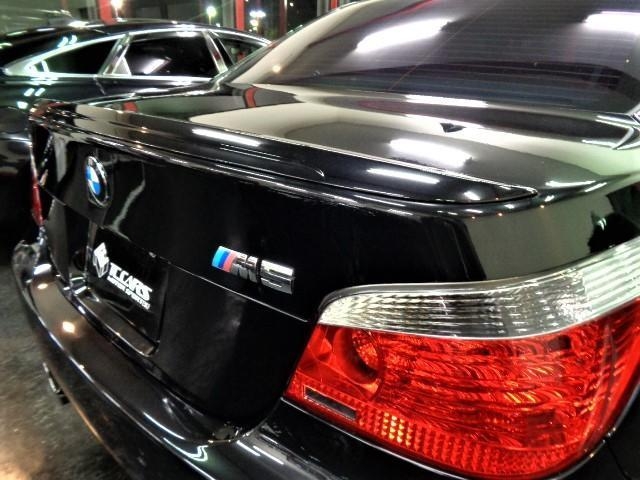 Used BMW M5 2005/Dec CFJ5466010 in good condition for sale