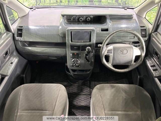 toyota voxy 2010 -TOYOTA--Voxy DBA-ZRR70G--ZRR70-0359249---TOYOTA--Voxy DBA-ZRR70G--ZRR70-0359249- image 2