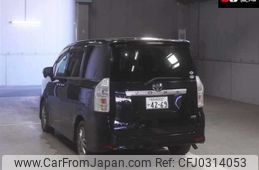 toyota voxy 2011 TE329