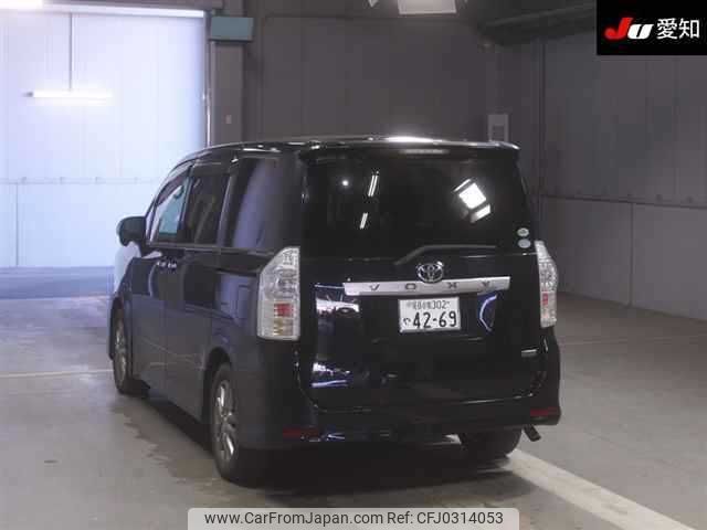 toyota voxy 2011 TE329 image 1