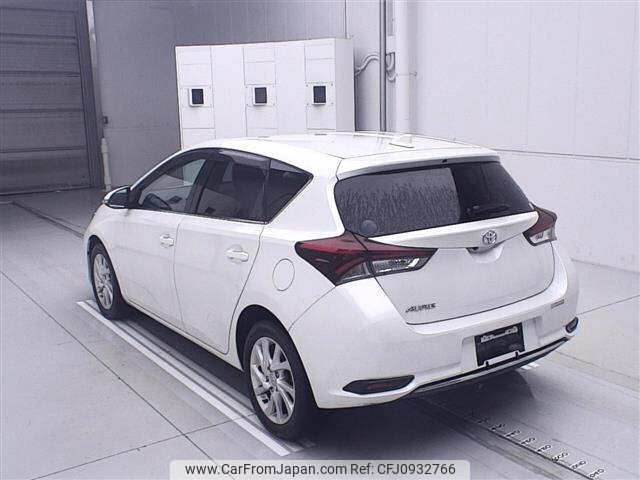 toyota auris 2016 CFJ0932766 image 2