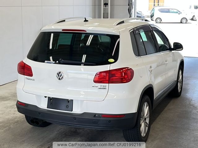 volkswagen tiguan 2011 -VOLKSWAGEN--VW Tiguan 5NCCZ-CW017864---VOLKSWAGEN--VW Tiguan 5NCCZ-CW017864- image 2