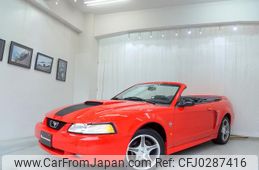 ford mustang 2000 GOO_JP_700957246730241006001