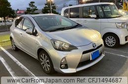 toyota aqua 2012 CFJ1494687