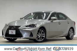 lexus is 2017 quick_quick_DAA-AVE30_AVE30-5068722