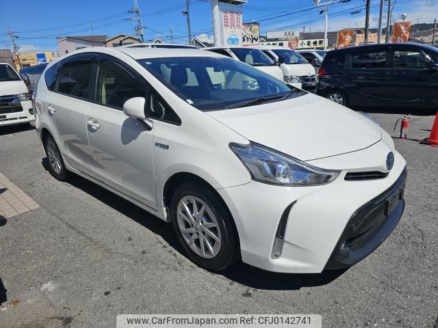 toyota prius-α 2016 quick_quick_DAA-ZVW41W_0054311 image 2