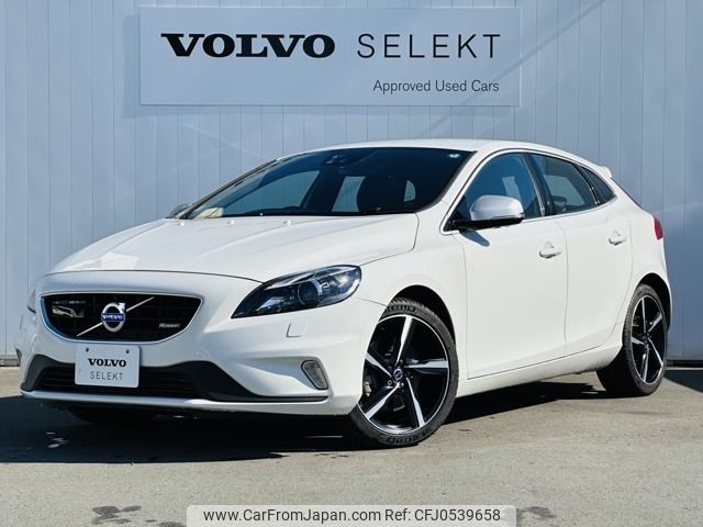 volvo v40 2015 -VOLVO--Volvo V40 DBA-MB420--YV1MV402DF2227262---VOLVO--Volvo V40 DBA-MB420--YV1MV402DF2227262- image 1