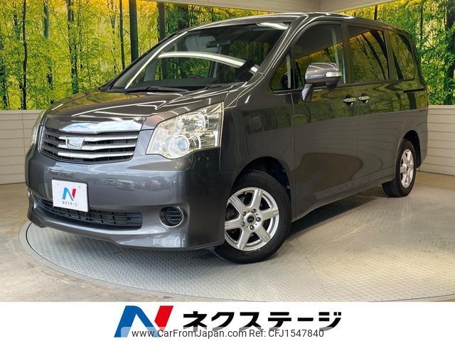 toyota noah 2012 CFJ1547840 image 1