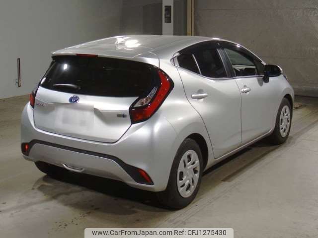 toyota aqua 2022 -TOYOTA--AQUA 6AA-MXPK11--MXPK11-2090212---TOYOTA--AQUA 6AA-MXPK11--MXPK11-2090212- image 2