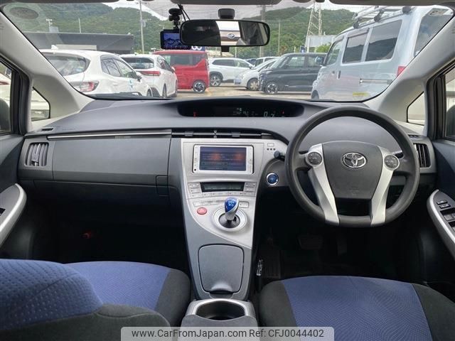 toyota prius 2014 quick_quick_DAA-ZVW30_ZVW30-1795637 image 2