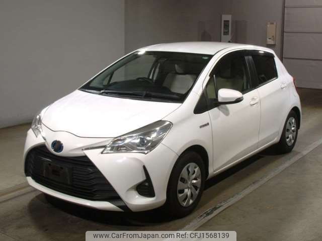 toyota vitz 2017 CFJ1568139 image 1
