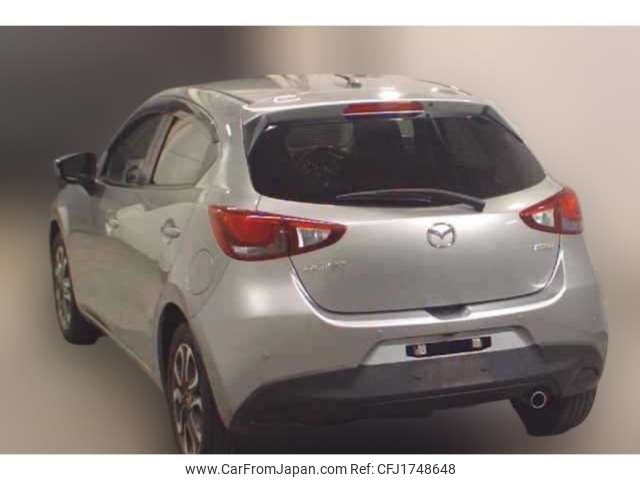 mazda demio 2015 CFJ1748648 image 2