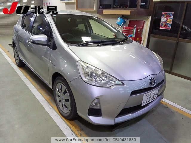 toyota aqua 2012 -TOYOTA 【北見 501ﾜ1352】--AQUA NHP10--6038787---TOYOTA 【北見 501ﾜ1352】--AQUA NHP10--6038787- image 1