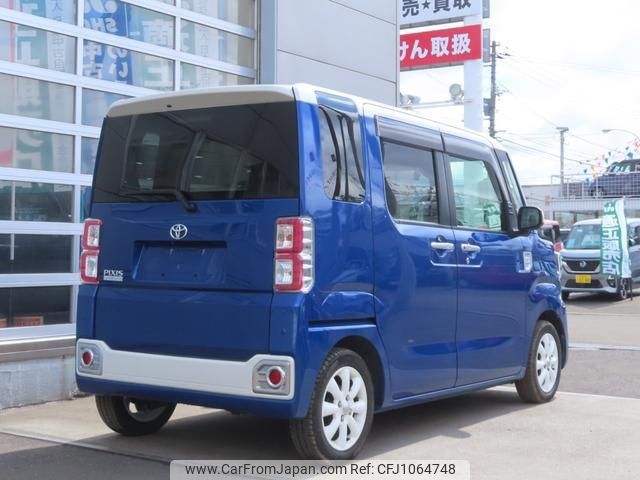 toyota pixis-mega 2018 -TOYOTA--Pixis Mega LA710A--0003845---TOYOTA--Pixis Mega LA710A--0003845- image 2