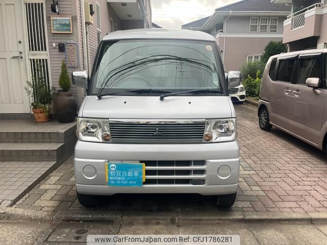 mitsubishi town-box 2002 CFJ1786281 image 2