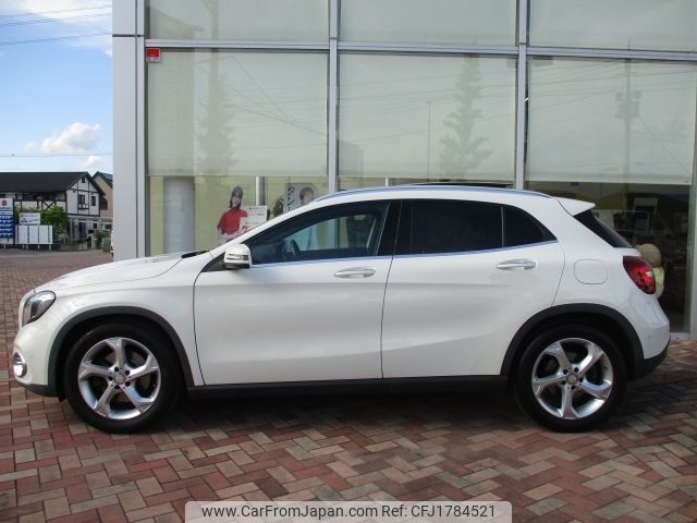 mercedes-benz gla-class 2017 CFJ1784521 image 2