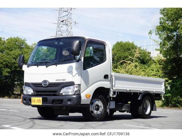 hino dutro 2017 CFJ1709136 image 1