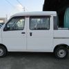 daihatsu hijet-van 2015 -DAIHATSU--Hijet Van EBD-S321W--S321W-0004709---DAIHATSU--Hijet Van EBD-S321W--S321W-0004709- image 23