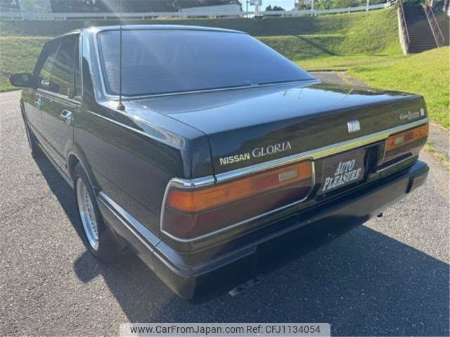 nissan gloria-van 1990 -NISSAN--Gloria E-Y31--Y31-756193---NISSAN--Gloria E-Y31--Y31-756193- image 2