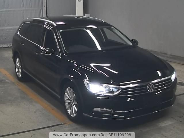 volkswagen passat-variant 2018 -VOLKSWAGEN--VW Passat Variant WVWZZZ3CZJE179138---VOLKSWAGEN--VW Passat Variant WVWZZZ3CZJE179138- image 1