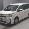 toyota voxy 2018 CFJ1596493 image 1