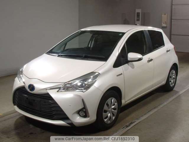 toyota vitz 2018 CFJ1852310 image 1