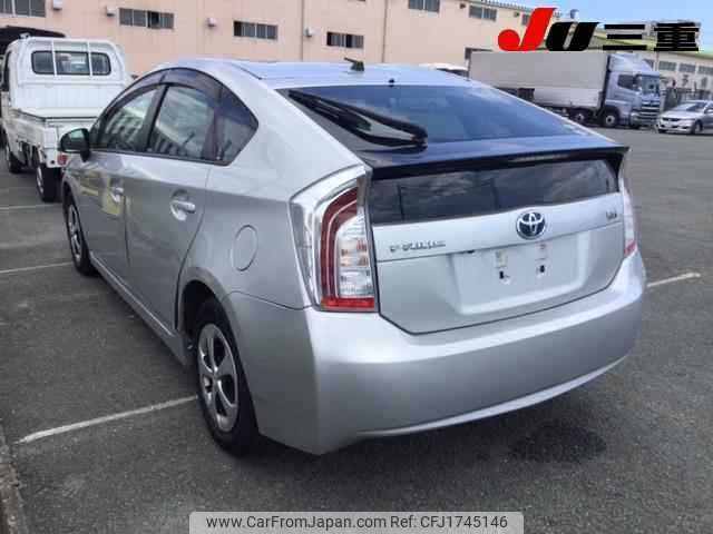 toyota prius 2012 CFJ1745146 image 2