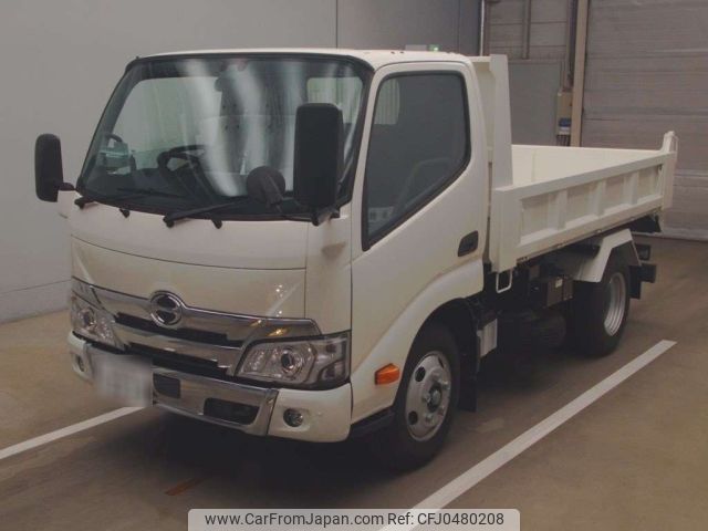 hino dutro 2022 -HINO--Hino Dutoro XZU600T-0036421---HINO--Hino Dutoro XZU600T-0036421- image 1