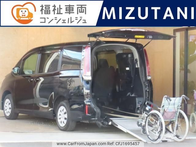 toyota noah 2019 CFJ1695457 image 1