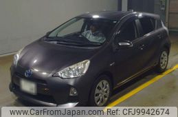 toyota aqua 2014 quick_quick_DAA-NHP10_6241341