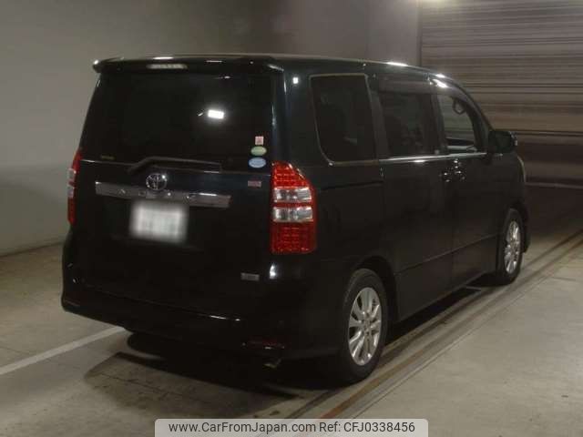 toyota noah 2012 -TOYOTA 【名古屋 304ﾆ6126】--Noah DBA-ZRR70W--ZRR70-0516843---TOYOTA 【名古屋 304ﾆ6126】--Noah DBA-ZRR70W--ZRR70-0516843- image 2