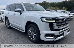 toyota land-cruiser 2024 CFJ1847593