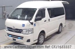 toyota regiusace-van 2011 CFJ1633337