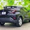 toyota c-hr 2018 quick_quick_DAA-ZYX10_ZYX10-2138150 image 3