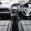 toyota voxy 2020 504928-928835 image 1