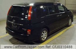 toyota isis 2010 TE3953