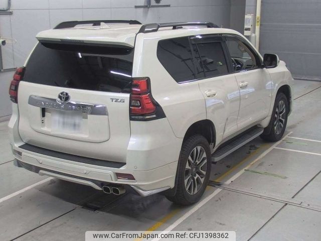 toyota land-cruiser-prado 2023 CFJ1398362 image 2
